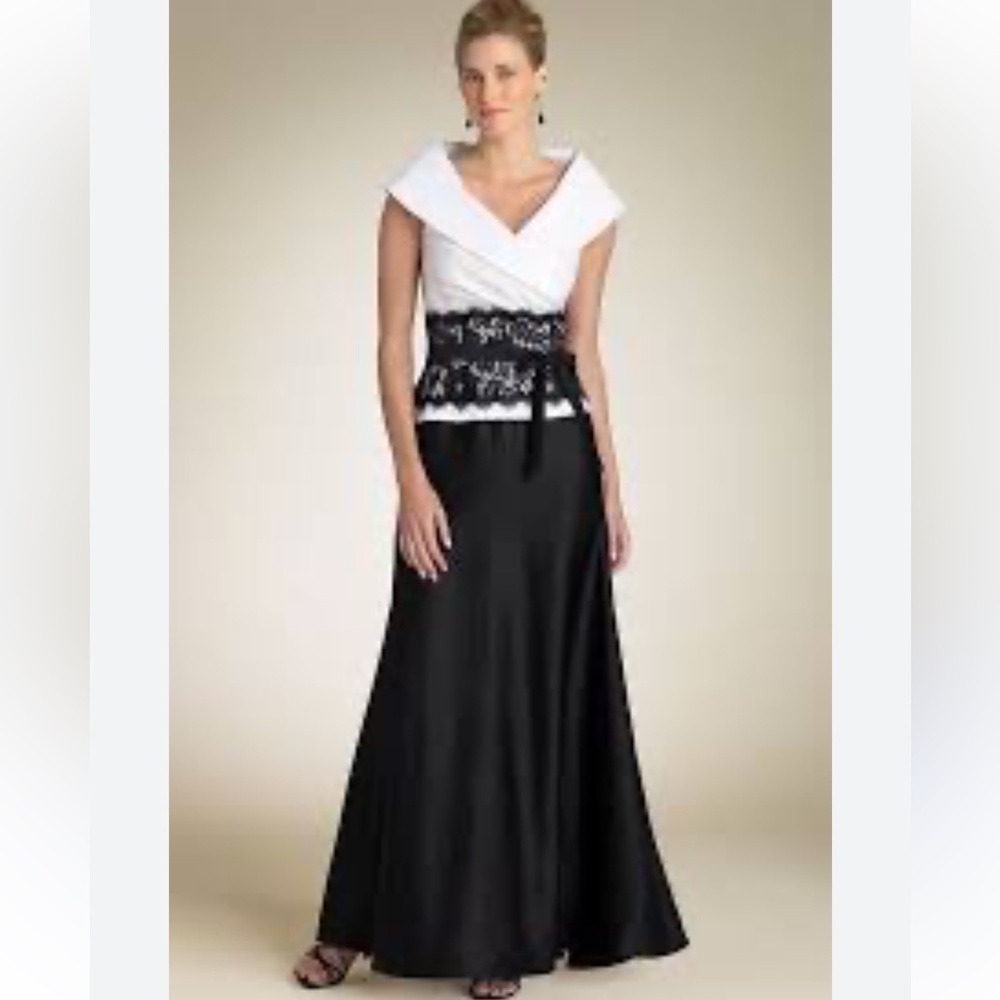 Elegant Chic Black and White Lace Maxi Dress belted wide shoulder sz 12 formal